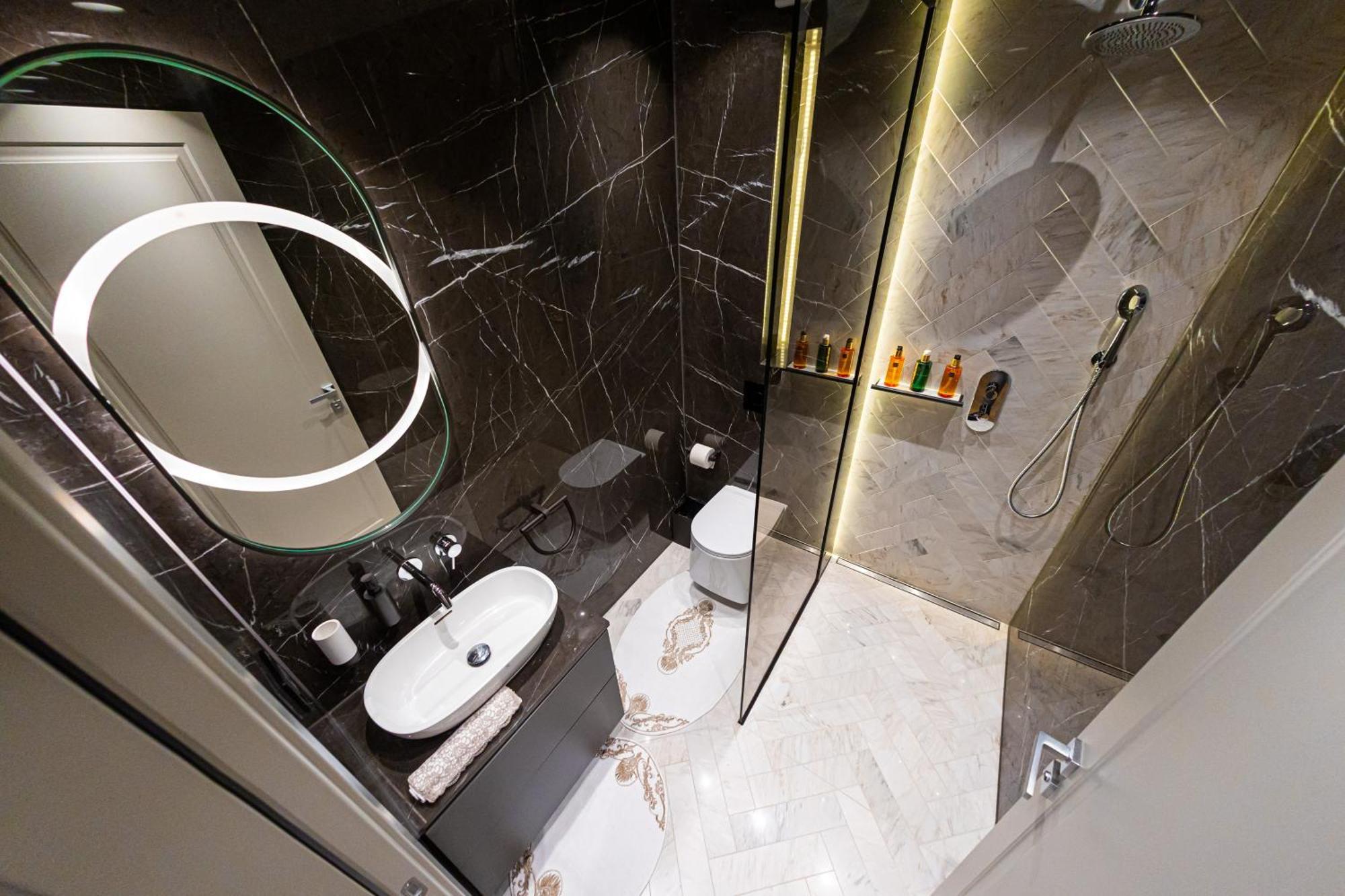 Deluxe Aparthotel Marwell Residence Сучава Номер фото