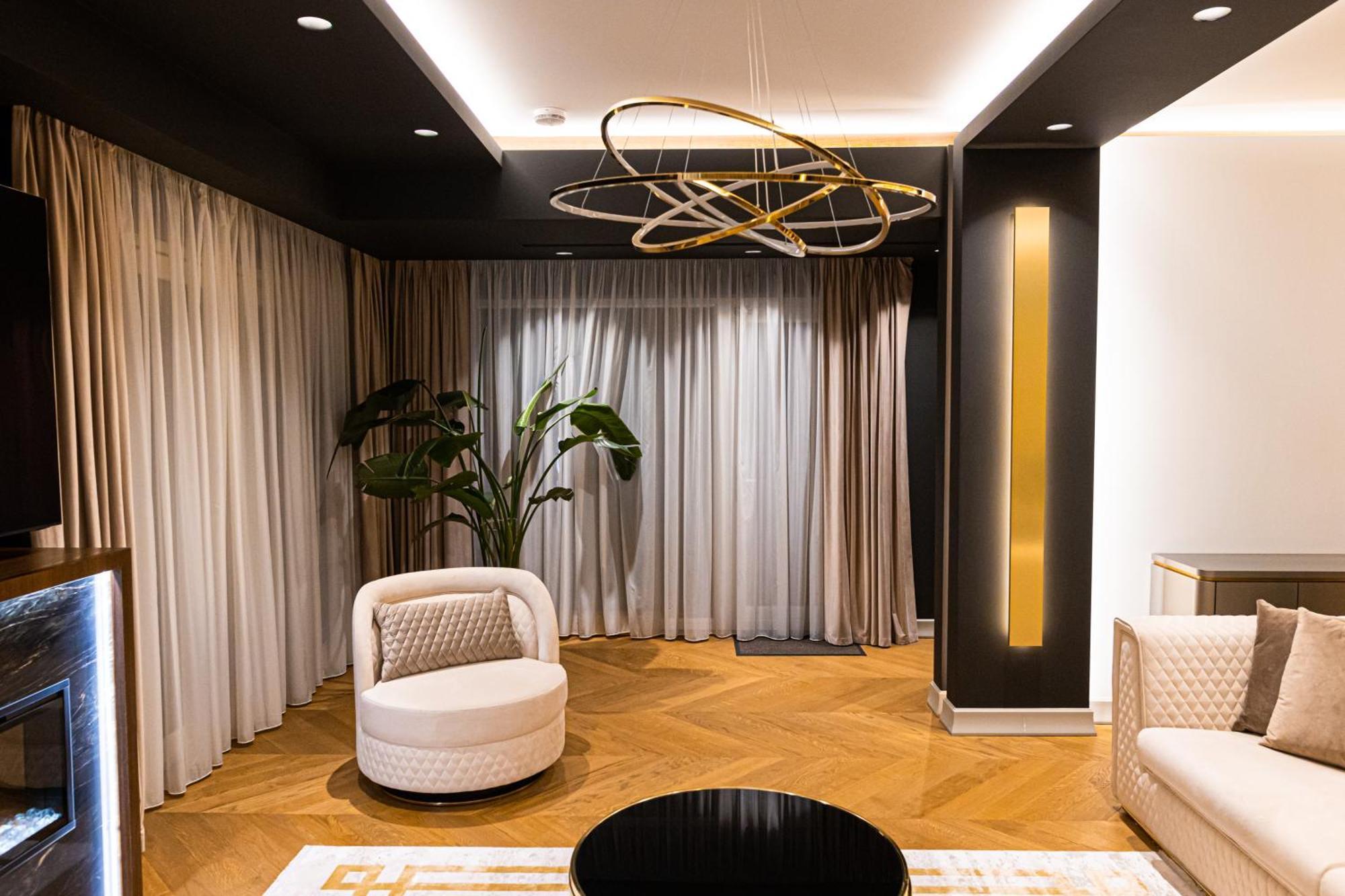 Deluxe Aparthotel Marwell Residence Сучава Номер фото